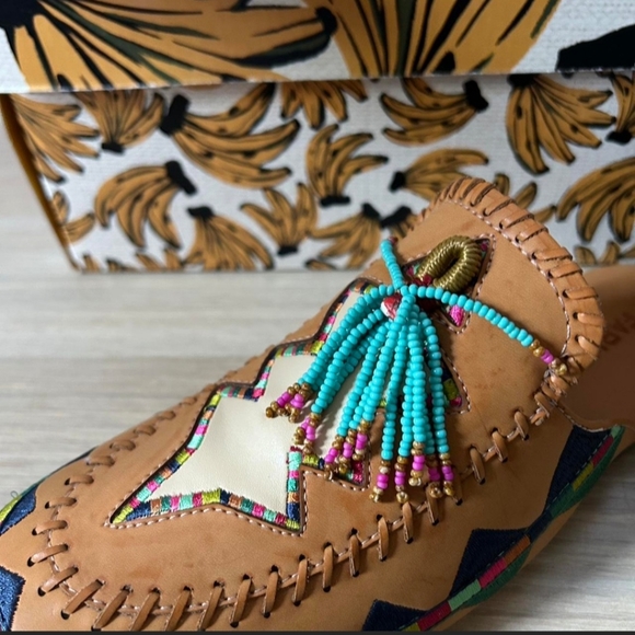 Farm Rio brand new,colorfull stars,flat mule in Caramelo. - Picture 3 of 6